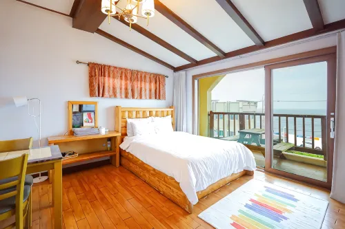 New beachscape pension jeju - Bãi đậu xe