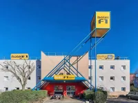 Hotelf1 Nîmes Ouest