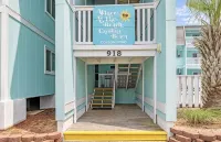 Oceanfront 2Br Condo, Steps to Beach, Pool, First Floor, Easy Access - Beach
