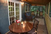 Waterfall Cottage Within Sight & Sound of Cane Creek Falls, 2Br 2BA - 3-Star