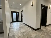 Luxurious Modern Retreat with 3 King Suites - 4-Star