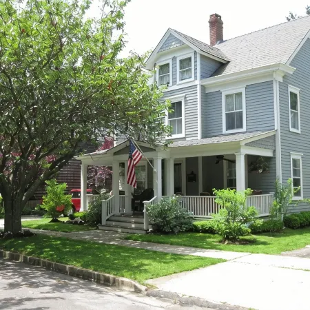 Private & Spacious Five Room Suite..Steps To Bay Beach and walk to Village.