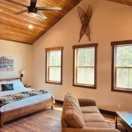 The Mill House at Elk Ridge Village Cabin 301A with Views of Flathead Lake