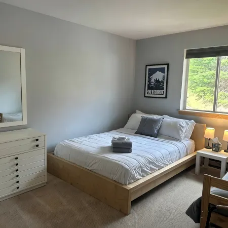 Sugarbush Mountainside Retreat - Ski in ski out