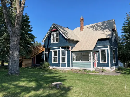 Historic Glacier Getaway~20 mins to Glacier National Park and 10mins to airport!