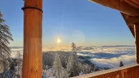 Living above the clouds in a log cabin - 3-Star