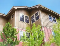 Granby Ranch Getaway Sleeps 5!2b,2b, Access to Heated Pool/Hot Tub/Workout Room! - 4-Star