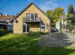 Elegant Vacation Apartment in the Heart of Schleswig-Holstein Near Lake Einfeld