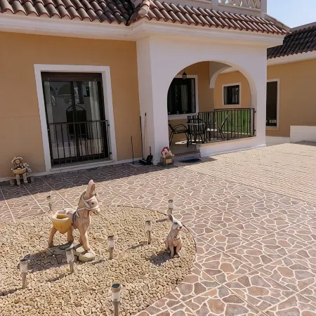 VILLA SUNRISE Detached Villa with Private Pool and Wi-Fi