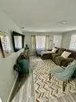 Charming 2-bedroom remodel house in welcoming St. Cloud with WiFi, AC - Wifi