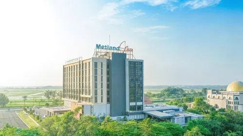 Hotel Metland Smara Kertajati - Bares