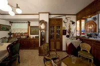 ARCHONTIKO ALEXANDROS LUXURY SUITES