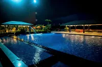 Mayfair Purnea - ที่มีสระว่ายน้ำ