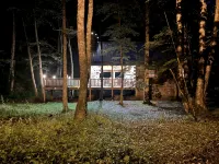 Private creek cabin with hot tub nestled in the foothills of Cheat mountain
