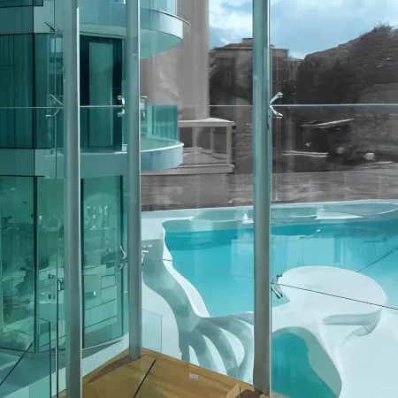 I-Suite Hotel