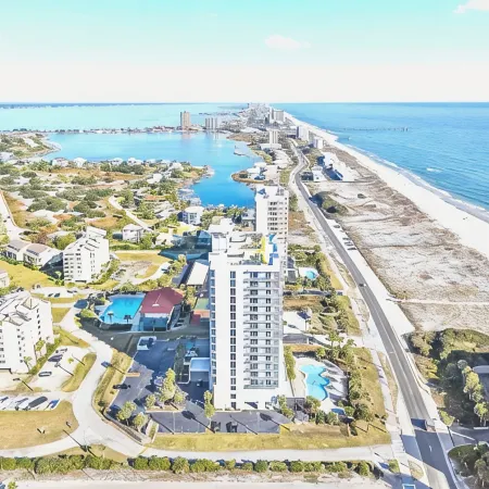 10th Floor Sweeping Views of the Gulf. Steps from Beach Access.