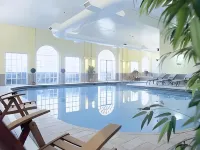 Village Hotel Chester St David's - Pools