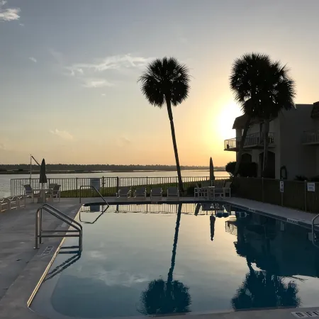 Beach & Boating & Fishing Paradise! with 2 Kayaks Included!!!