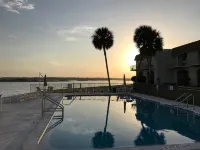 Beach & Boating & Fishing Paradise! with 2 Kayaks Included!!! - Pools