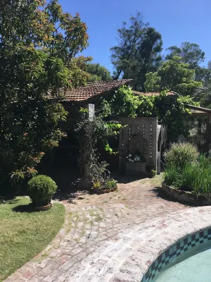 Private Guest House With Pool In Exclusive Area, Close to Golf and Beach - Homestays
