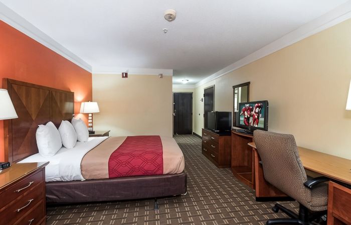 MY Home & Suites Madison GA