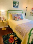 Charming 1935 Florida Cottage overlooking Lake Tulane - 3つ星