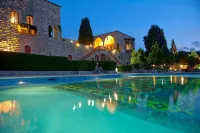 Mir Amin Palace - Pools
