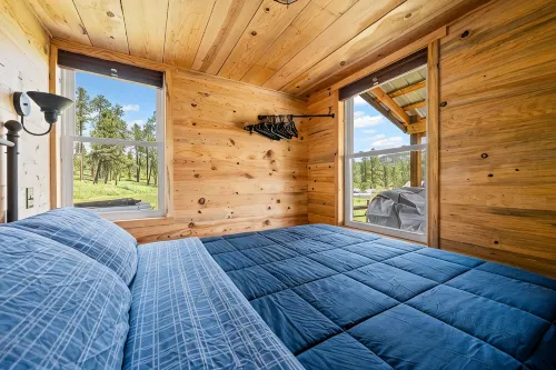 Historic Ranger Station in the heart of Nemo, SD - Chalets