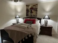 Plenty of room near square Hoteles en 
