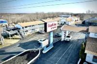 Ozark Inn & Suites