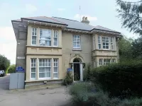 Shelford Lodge