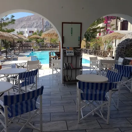 Ira Apartments