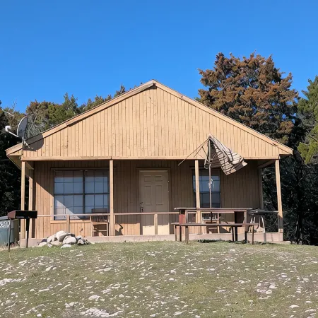 Cedarvale Cabins at Turner Falls