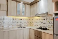 Comfy 1Br Apartment Casa de Parco Central BSD City by Travelio
