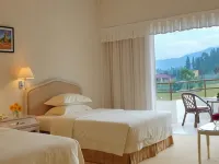 Grand Mutiara Hotel Hotels in Karo
