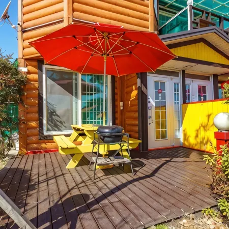 Moonlight Maru Pension in the South Sea