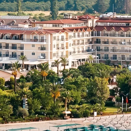L'Oceanica Beach Resort
