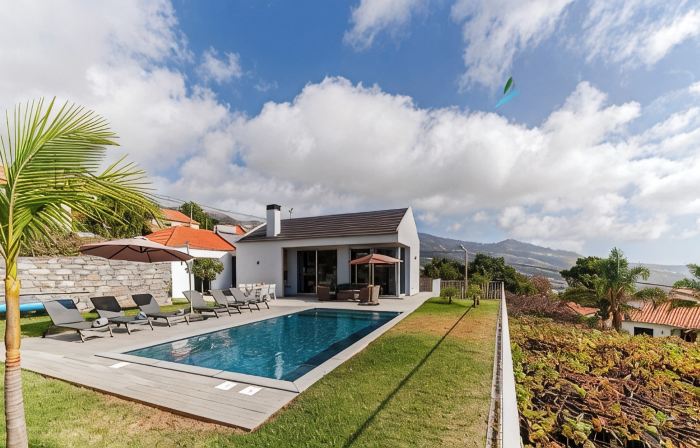 OurMadeira - Calheta Heights, Modern