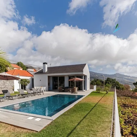 OurMadeira - Calheta Heights, Modern