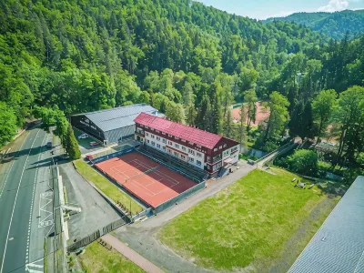 Sport Hotel Gejzirpark Hotels in 
