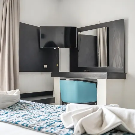 HOTEL KAISER Отели в г. Сусс