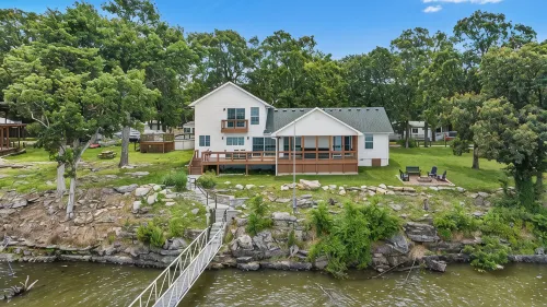 Sunset Cottage on Grand: Waterfront Views - Dock - Fire Pit - Boat Parking