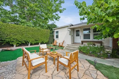 Cosy 3BD Home by Santa Monica - Beach & Airport 10 min away Hotels in West Los Angeles