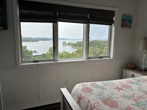 NO STAIRS!  AMAZING LAKE VIEW!  Just two miles from Silver Dollar City!