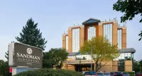Sandman Signature London Gatwick Hotel