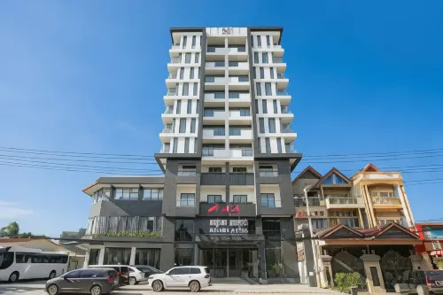 Nalada Hotel
