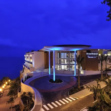 Pestana Promenade Ocean Resort Hotel