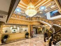 Atiyan Hotel Syariah ブキティンギのホテル