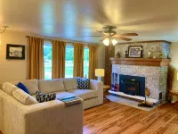 No Cleaning Fees for 2025!! Close to Beach!! Pet-Friendly!