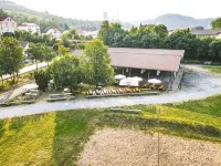 Friendly, barrier-free holiday apartment on the outskirts of Lengfurt. - Wi-Fi